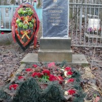 Фото из Кладбище «Пикалёвское кладбище»